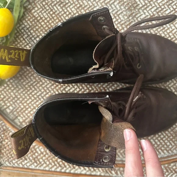 Dr. Martens Aztec Brown Lace Up Boots Sz 9 - Picture 4 of 7